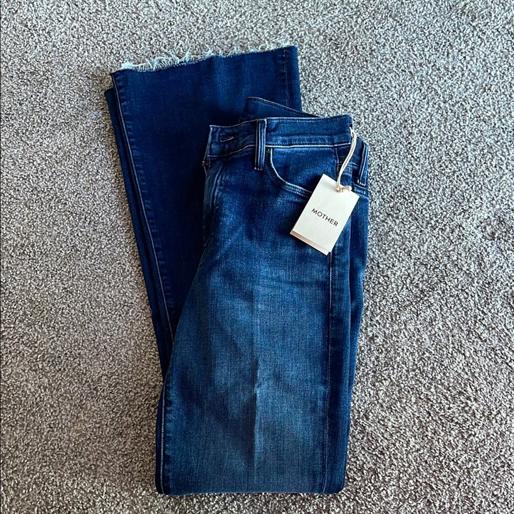 MOTHER The Weekender Fray Women's Boot Cut Jeans - mint condition is the color